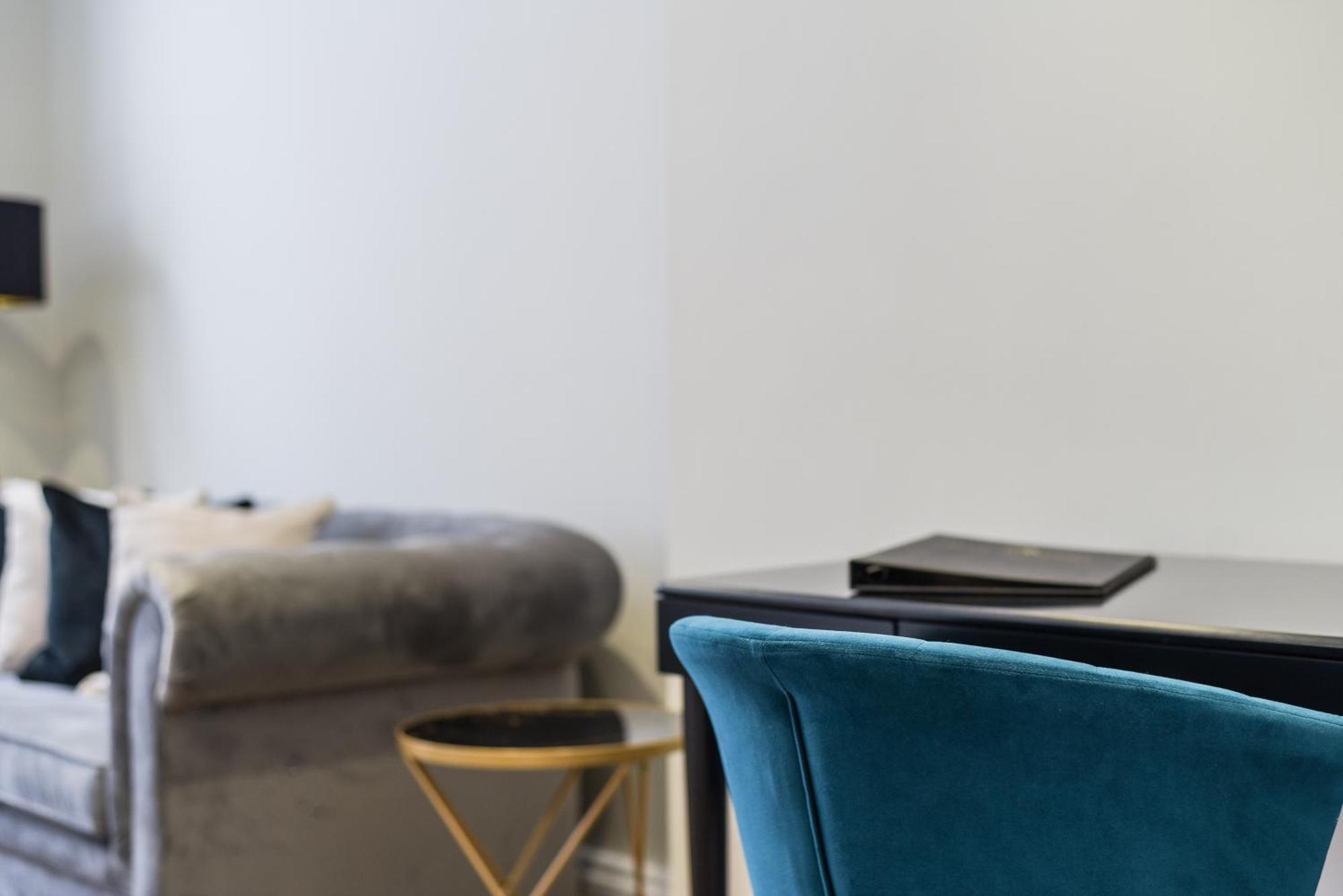 Avari Apartments - Hatton Collection Londen Buitenkant foto