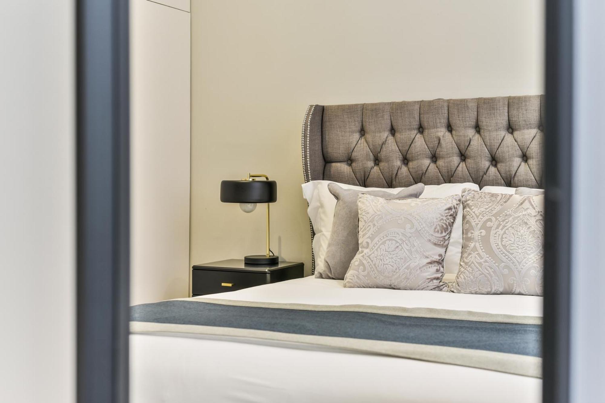 Avari Apartments - Hatton Collection Londen Buitenkant foto